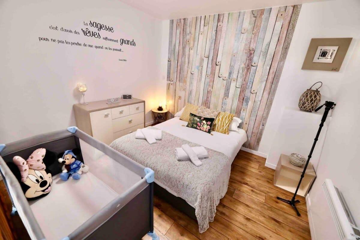 Appart'Hotel Disneyland Dream Close & Safe Montévrain Esterno foto